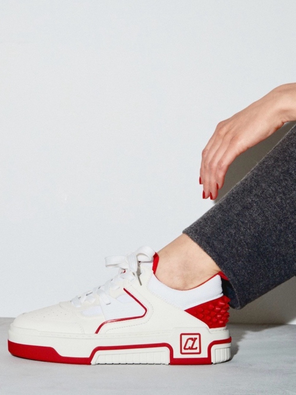 AUTHENTIC CHRISTIAN LOUBOUTIN ASTROLOUBI SNEAKER